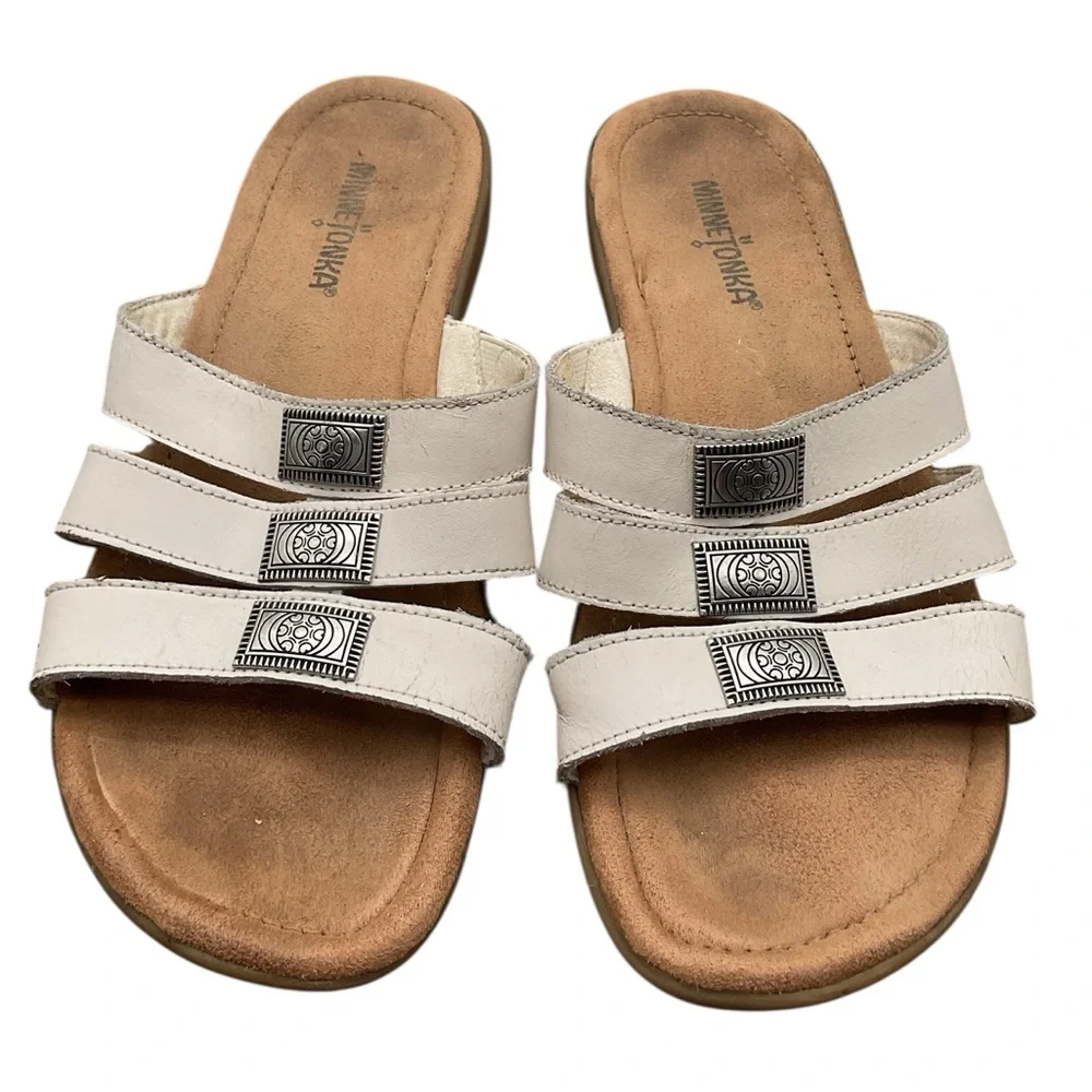 Minnetonka White leather Sandals‎ Slip-On Comfort size 8